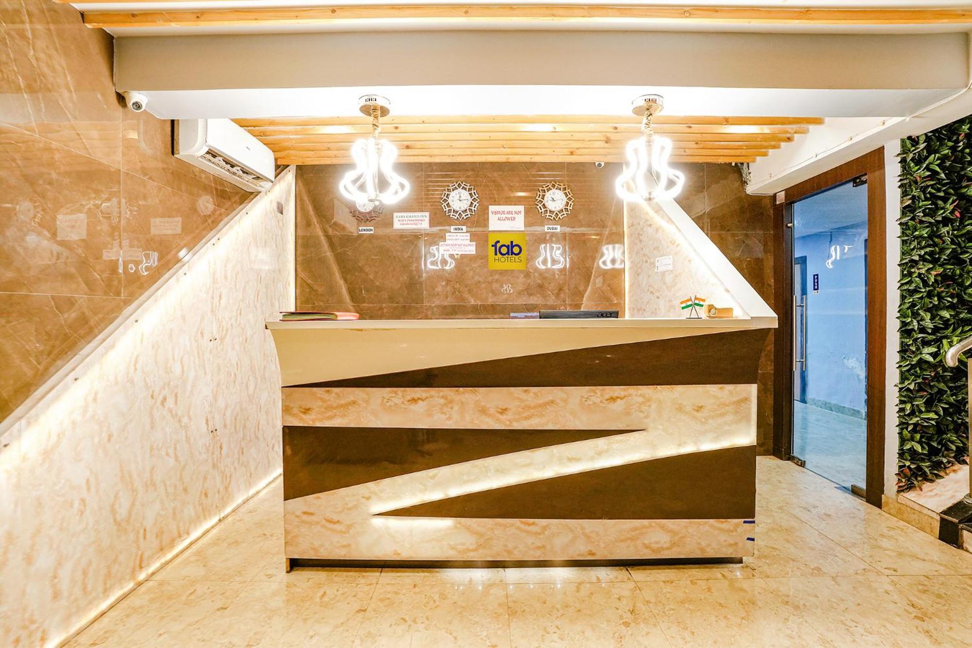 Fabhotel Zara Grand Мумбай Екстериор снимка